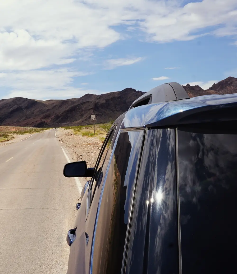 Chauffeur car during Phoenix to Scottsdale drive